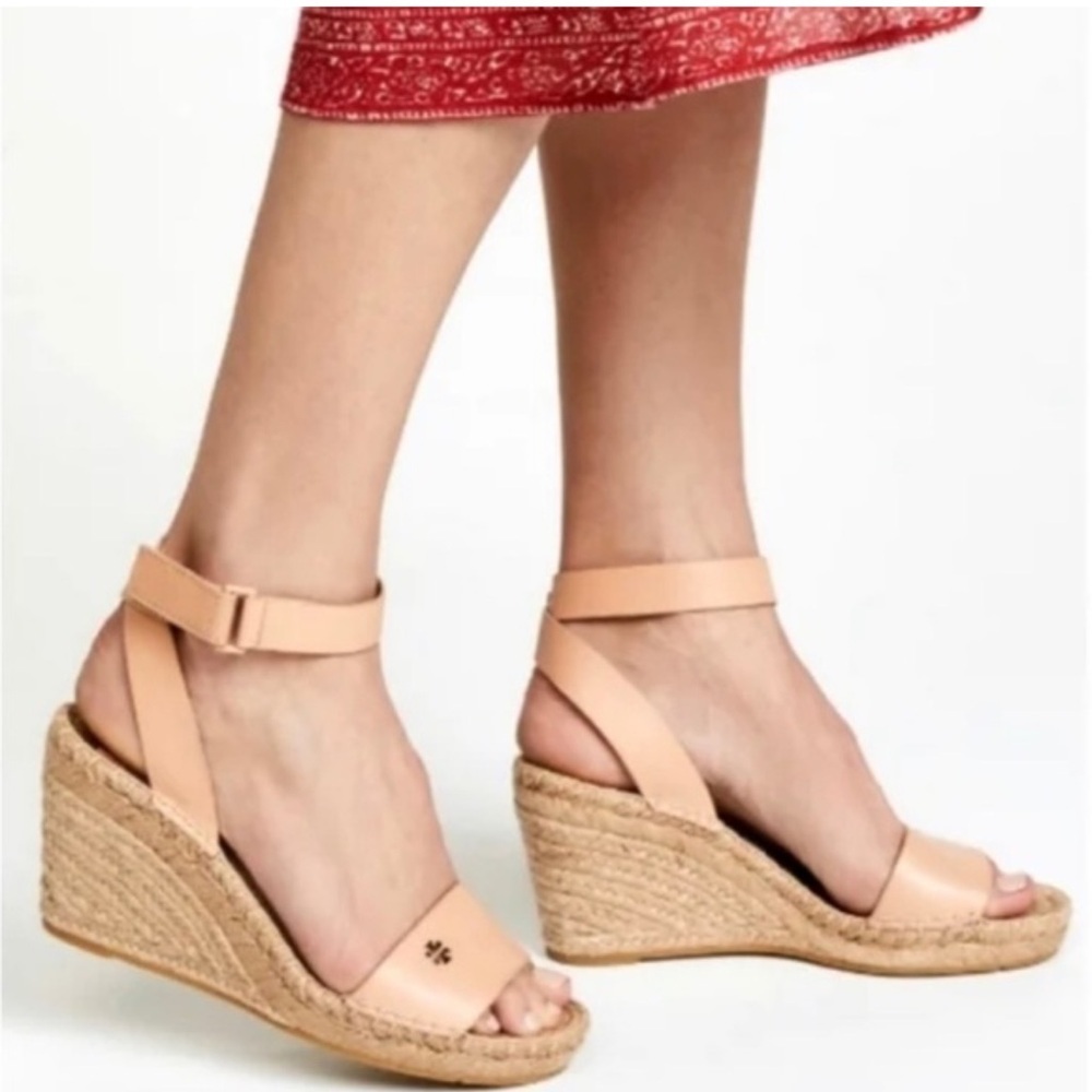 Tory Burch size 9.5 Nude Wedge Sandals